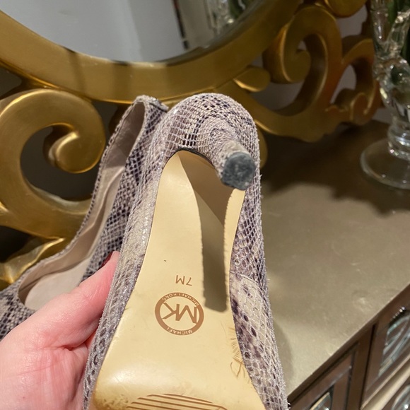 Michael Kors python-print shoes - Picture 3 of 3